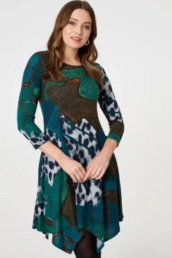 Abstract Hanky Hem 3/4 Sleeve Midi Dress