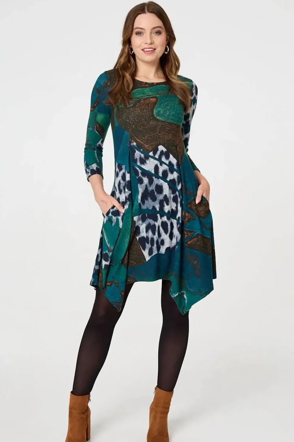 Abstract Hanky Hem 3/4 Sleeve Midi Dress