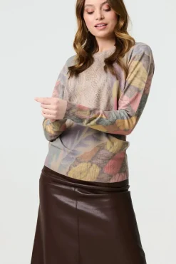 Abstract Long Sleeve Round Neck Knit Top