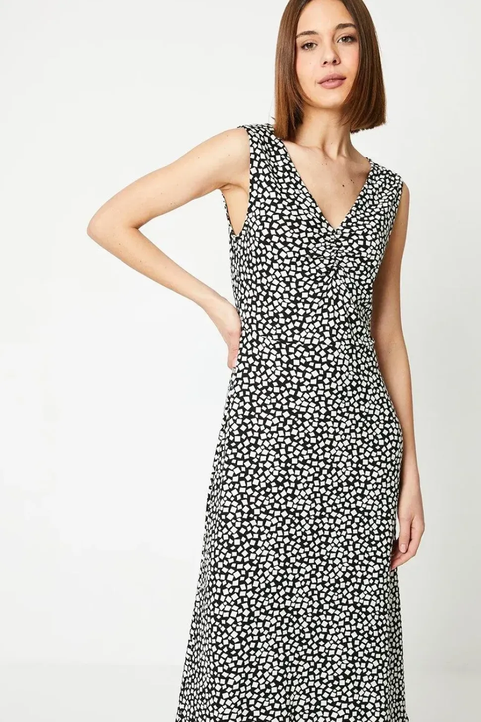 Abstract Mono Ruched Front Maxi Dress