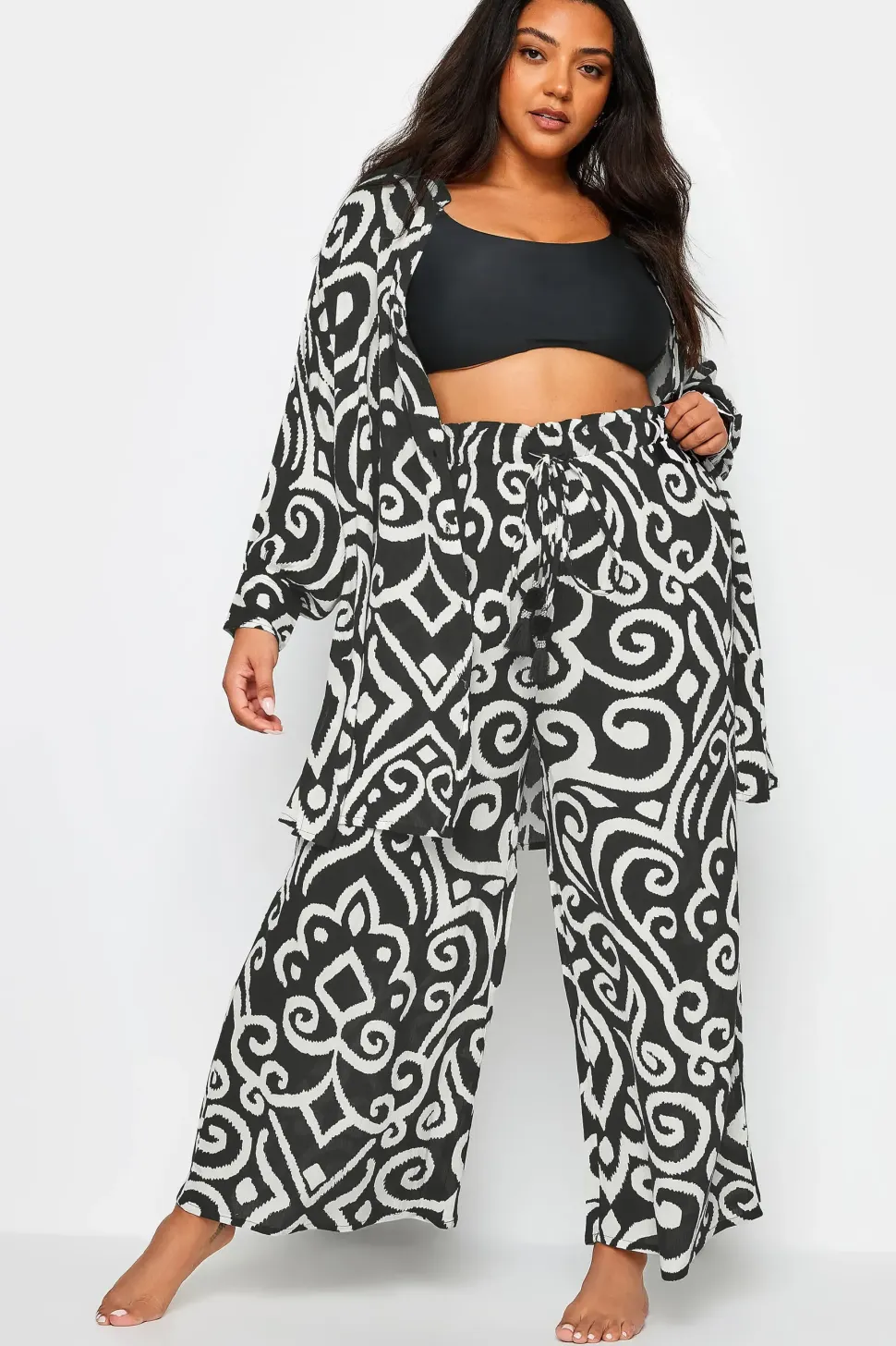 Abstract Print Crinkle Trousers