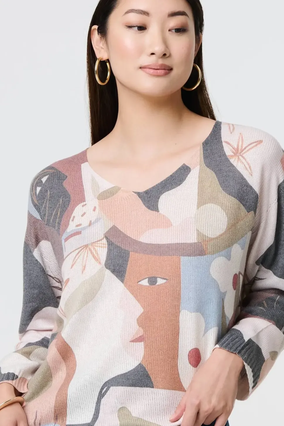 Abstract Print Long Sleeve Knit Top