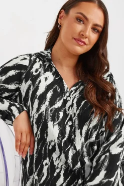 Abstract Print Textured Shirt