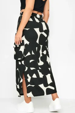 Abstract Print Textured Utility Maxi Skirt
