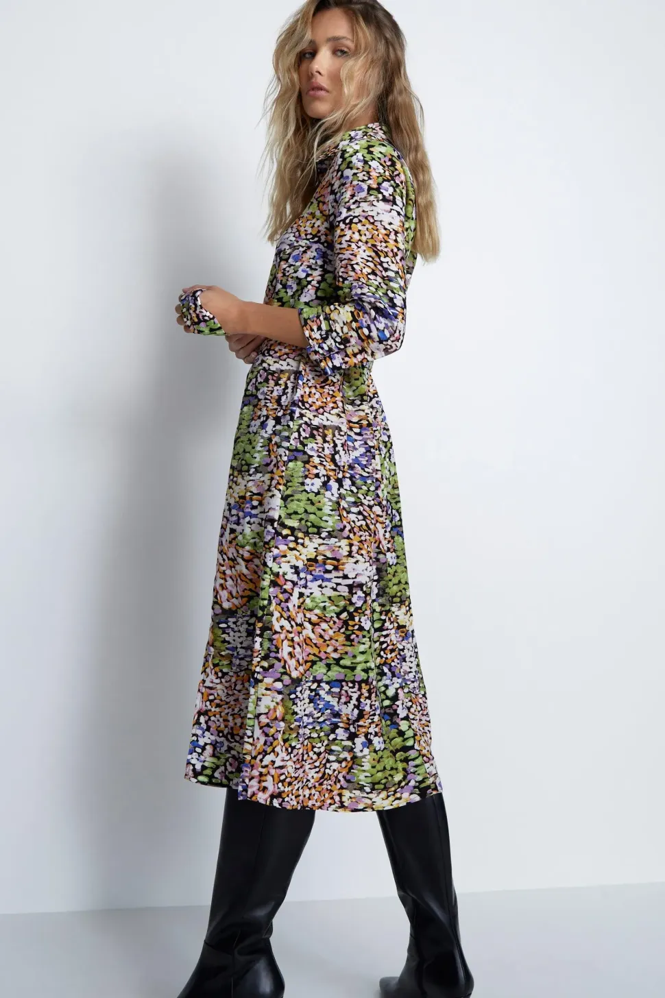 Abstract Smudge Roll Sleeve Shirt Dress