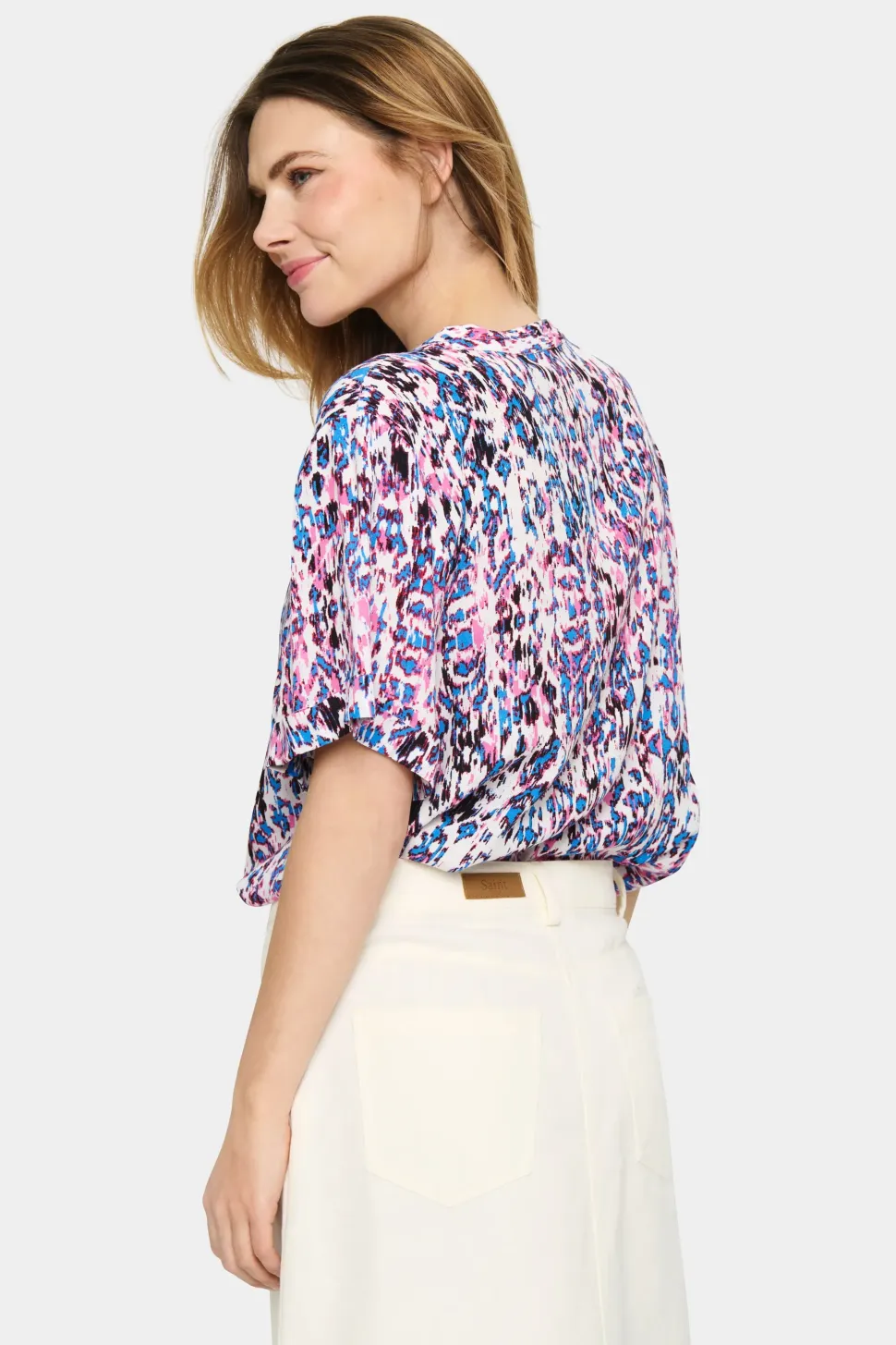 Agnes Short Sleeve V-notch Neck Blouse-