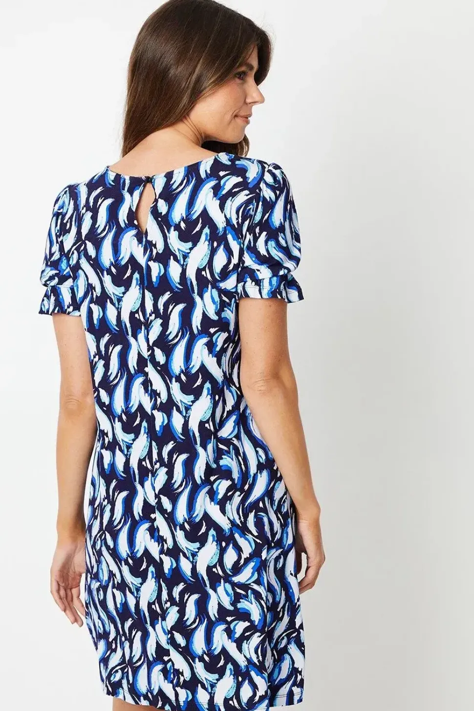 Animal Print Jersey Short Sleeve Shift Dress