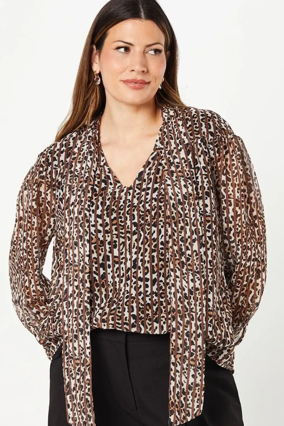 Animal Print Pussybow Blouse