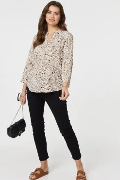 Animal Print 3/4 Sleeve V-Neck Blouse
