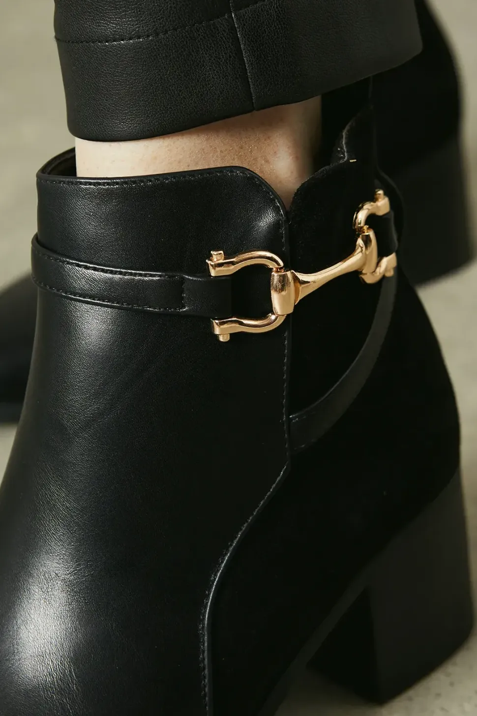 Antonia Snaffle Detail Mid Heel Ankle Boots