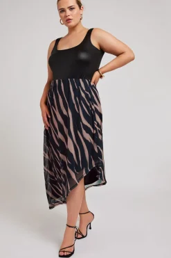 Asymmetric Mesh Skirt