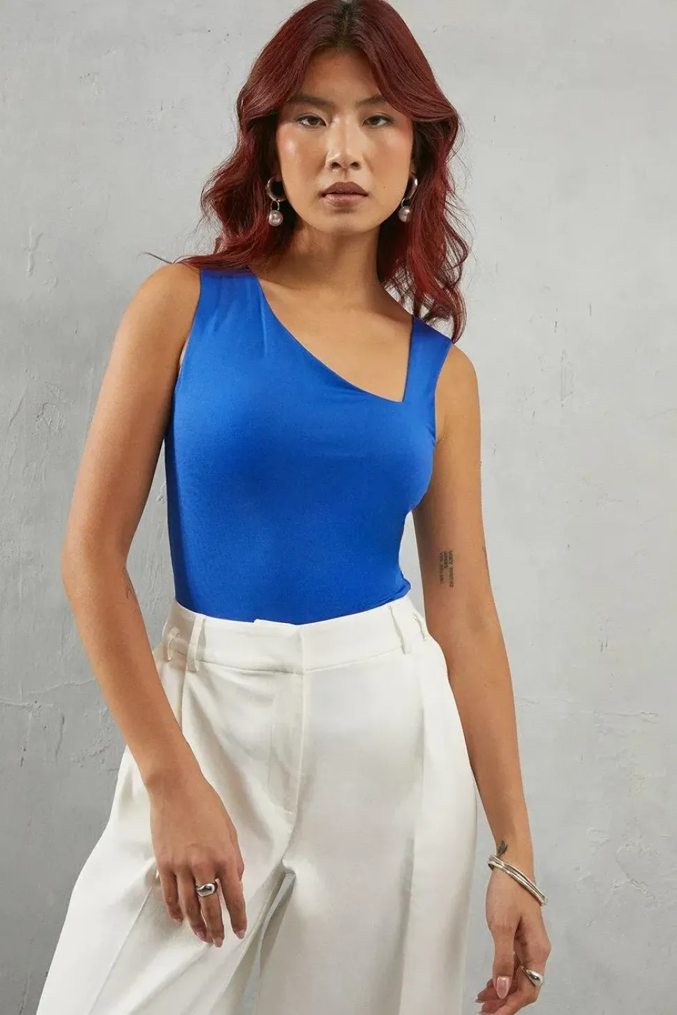 Asymmetric Neckline Jersey Body Fit Top