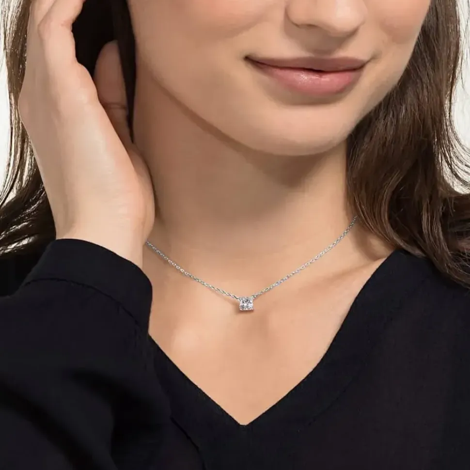 Attract Square Clear Crystal Necklace 5510696
