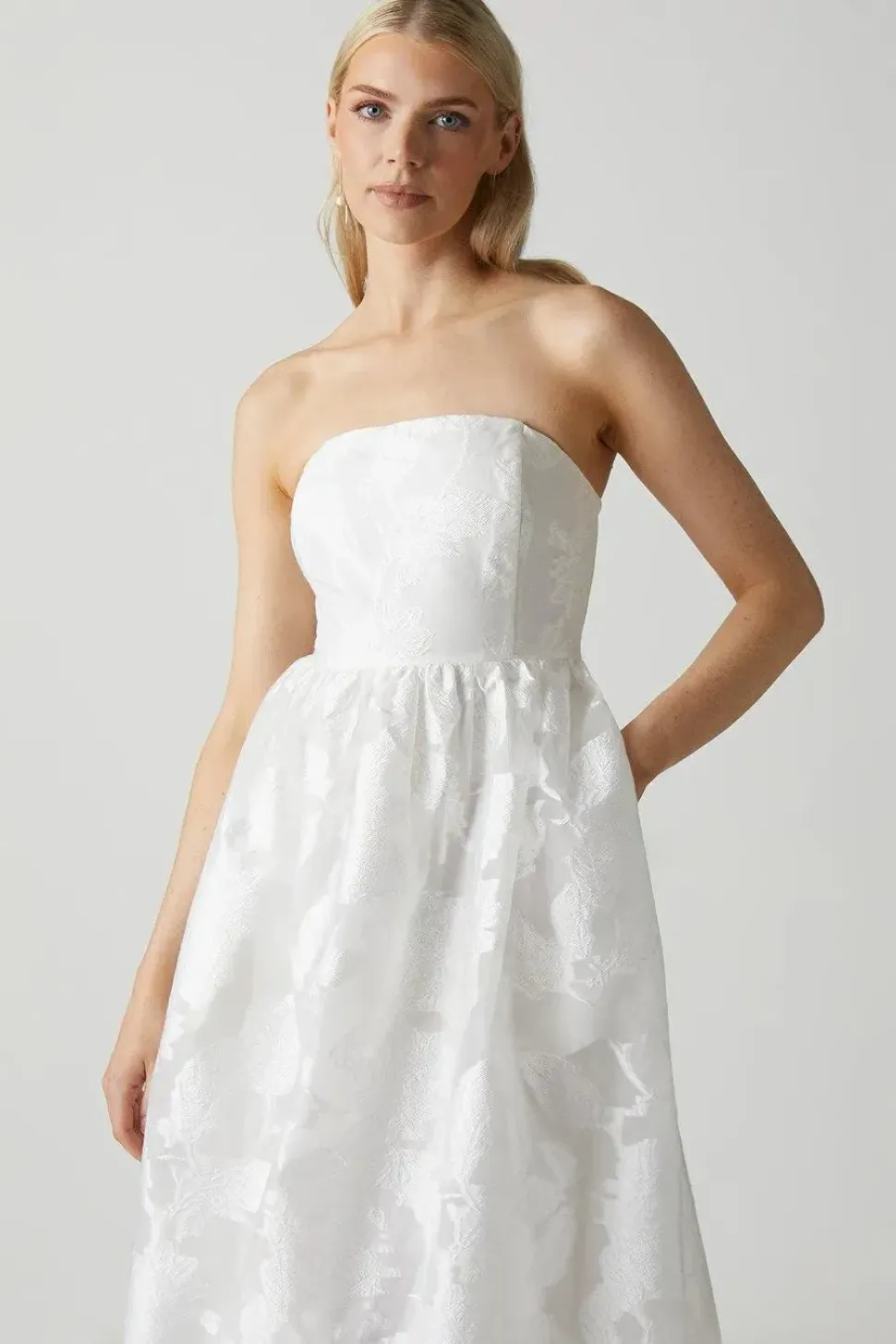Bandeau A-line Organza Jacquard Maxi Dress