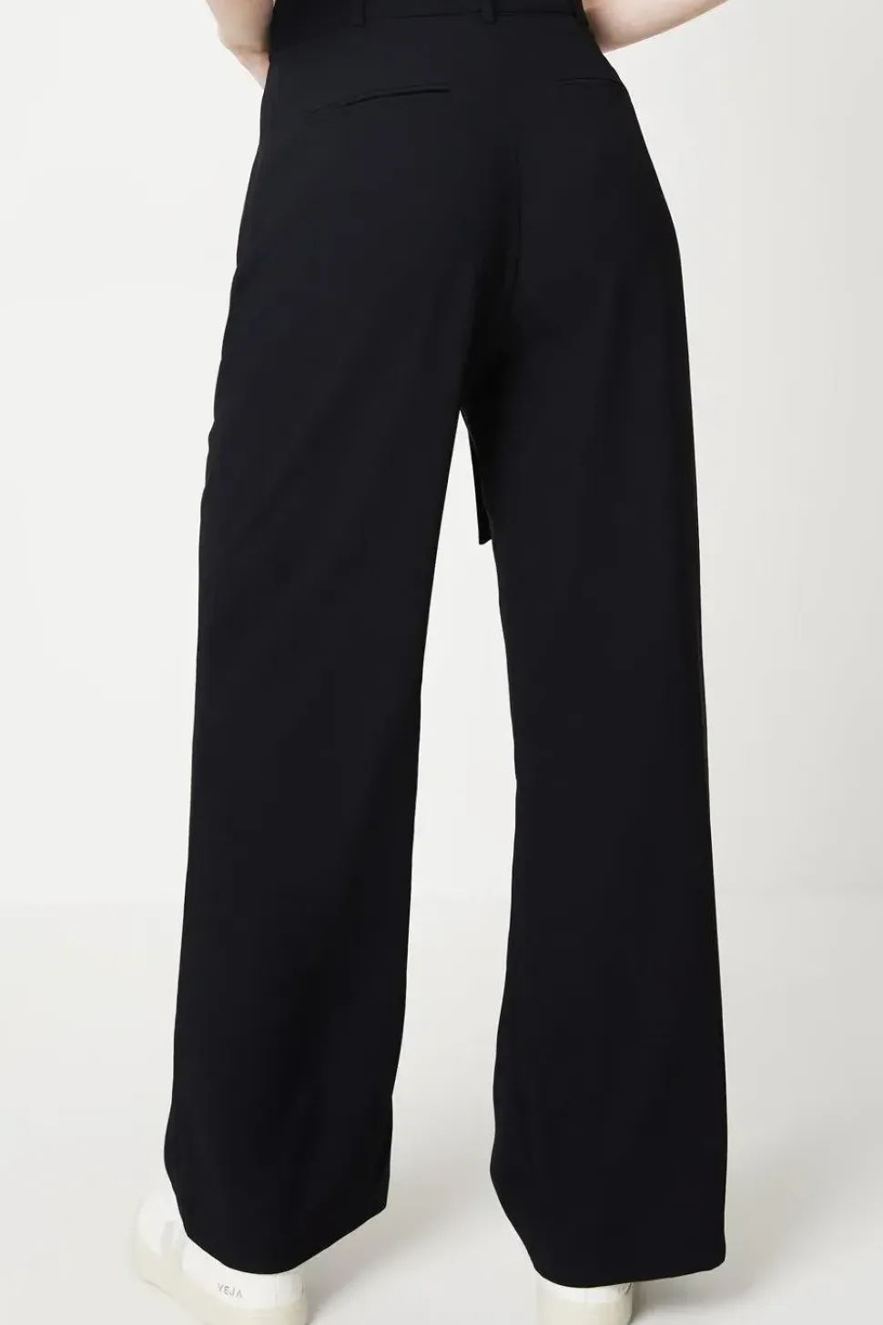 Belted Wide Leg Trouser