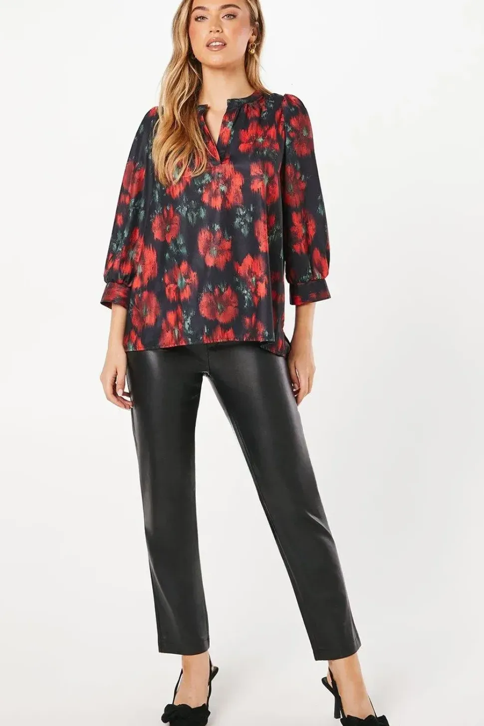 Berry Floral Overhead Blouse