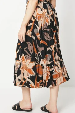 Black Abstract Print Pleated Skirt