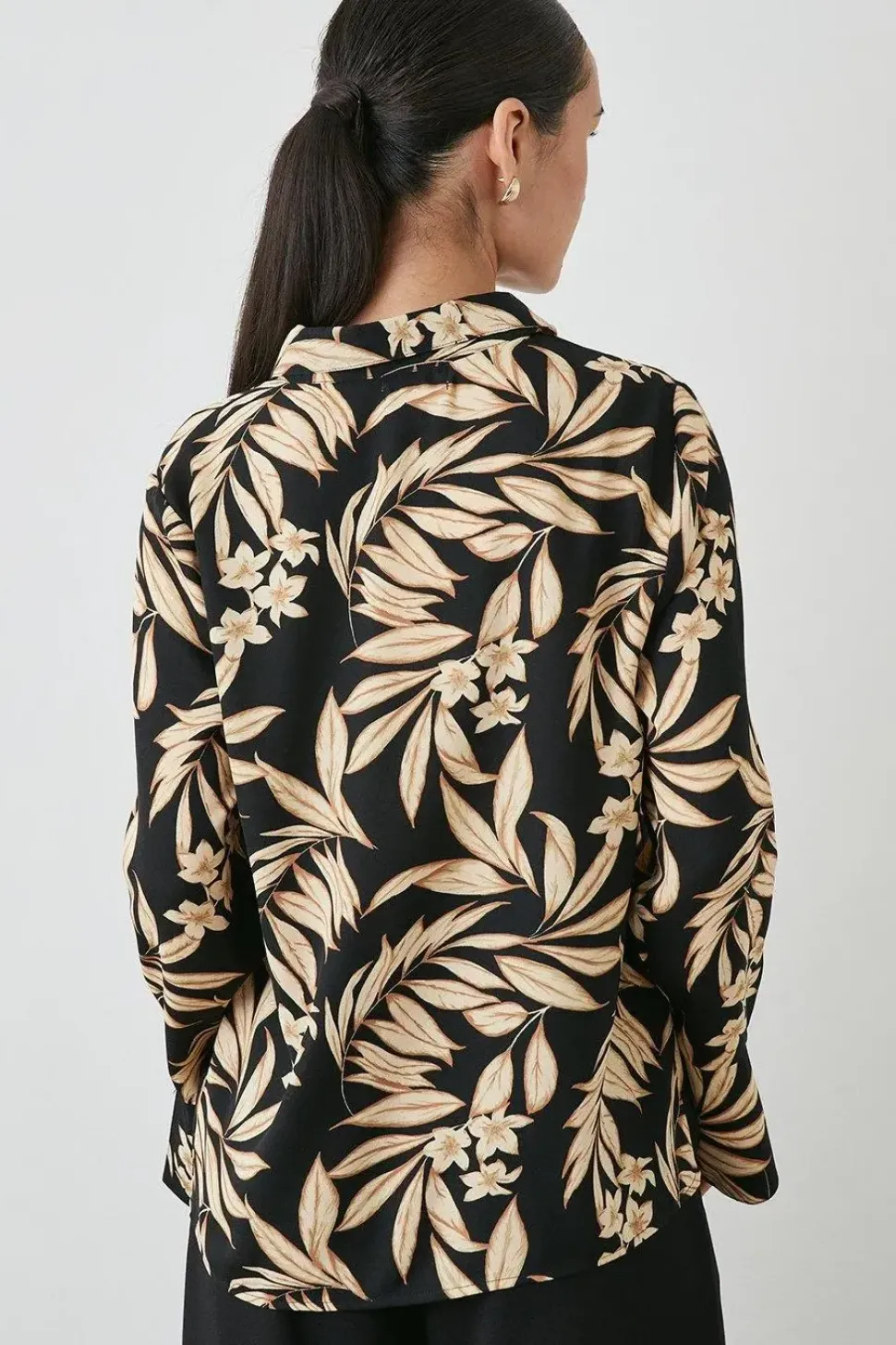 Black Leaf Wide Cuff Collared Shirt