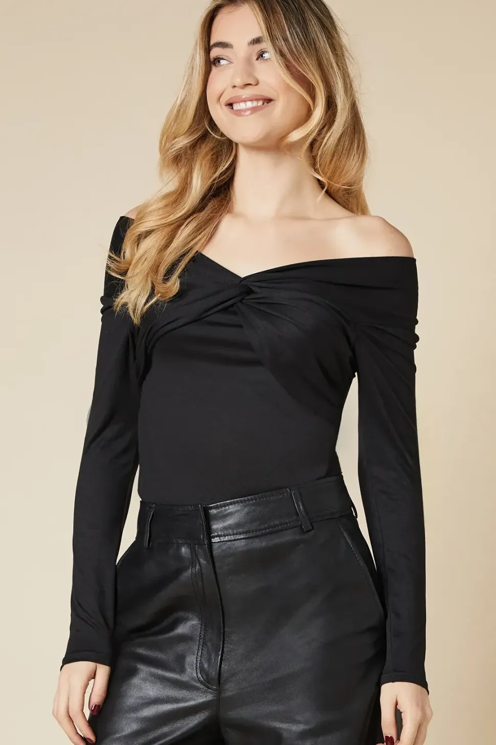 Black Twist front long sleeve top