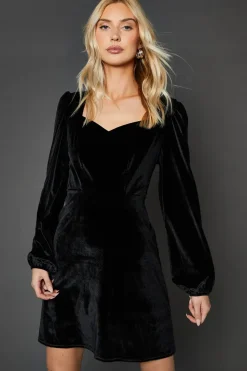 Black Velvet Sweetheart Neck Mini Dress