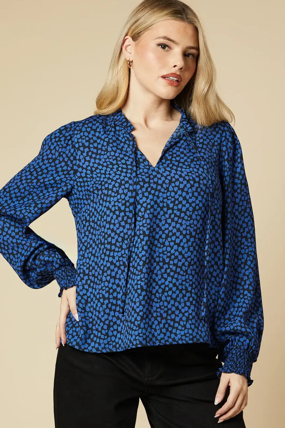 Blue Blurred Spot Shirred Cuff Blouse
