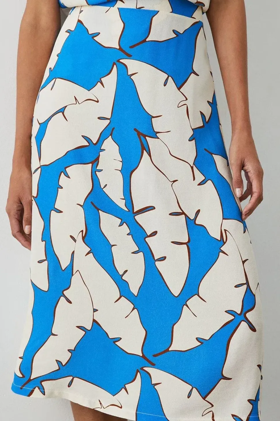 Blue Leaf Print Elasticated Back Waist Midi Skirt