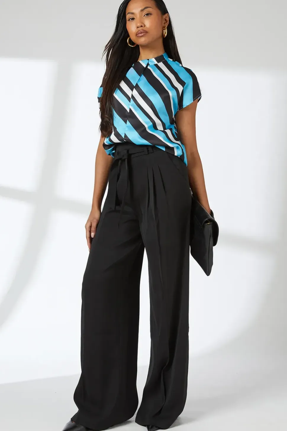 Blue Stripe Print Drape Knot Front Shell Top