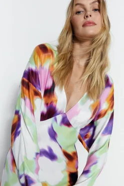 Blurred Abstract Print Satin Batwing Dress