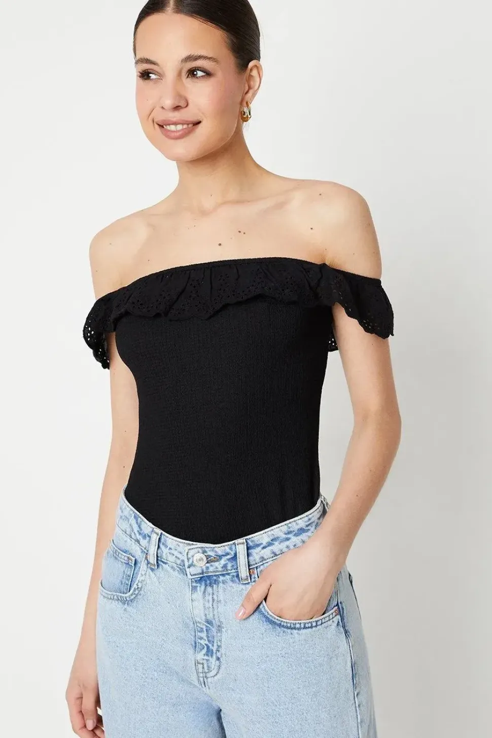 Broderie Frill Square Neck Vest