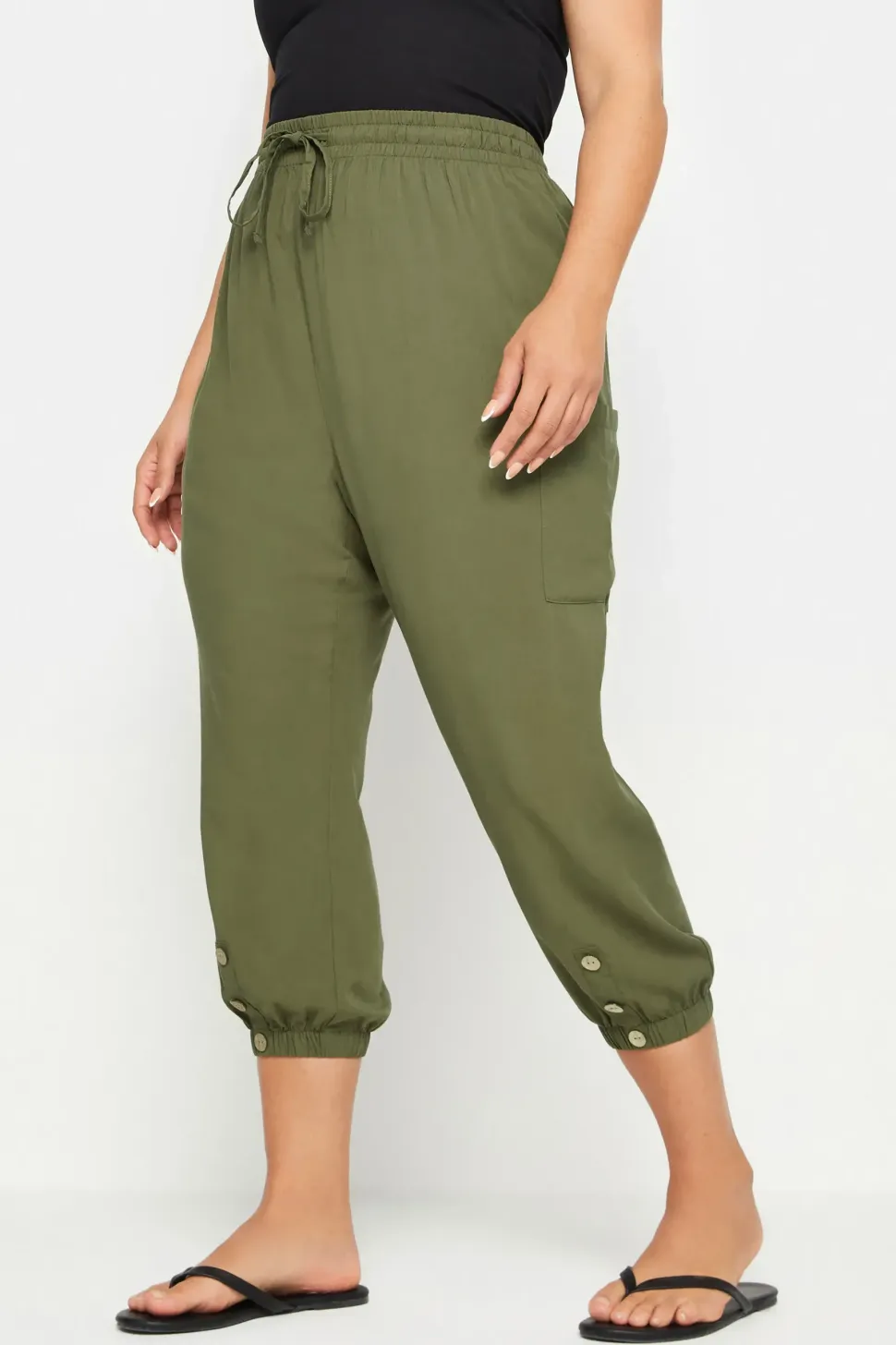 Button Front Cropped Trousers