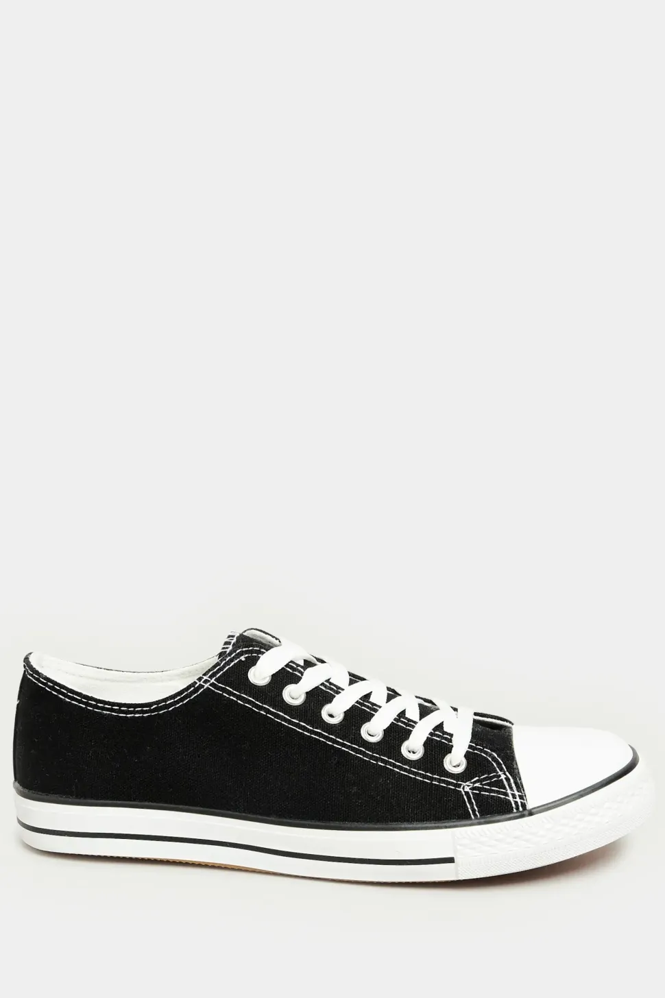 Canvas Low Trainers