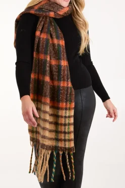 Checked Fluffy Scarf