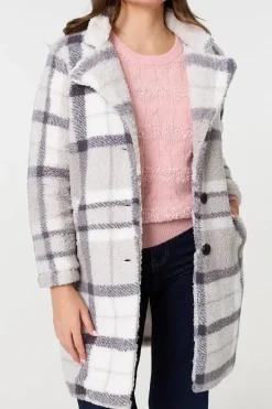 Checked Teddy Fur Thigh Length Jacket