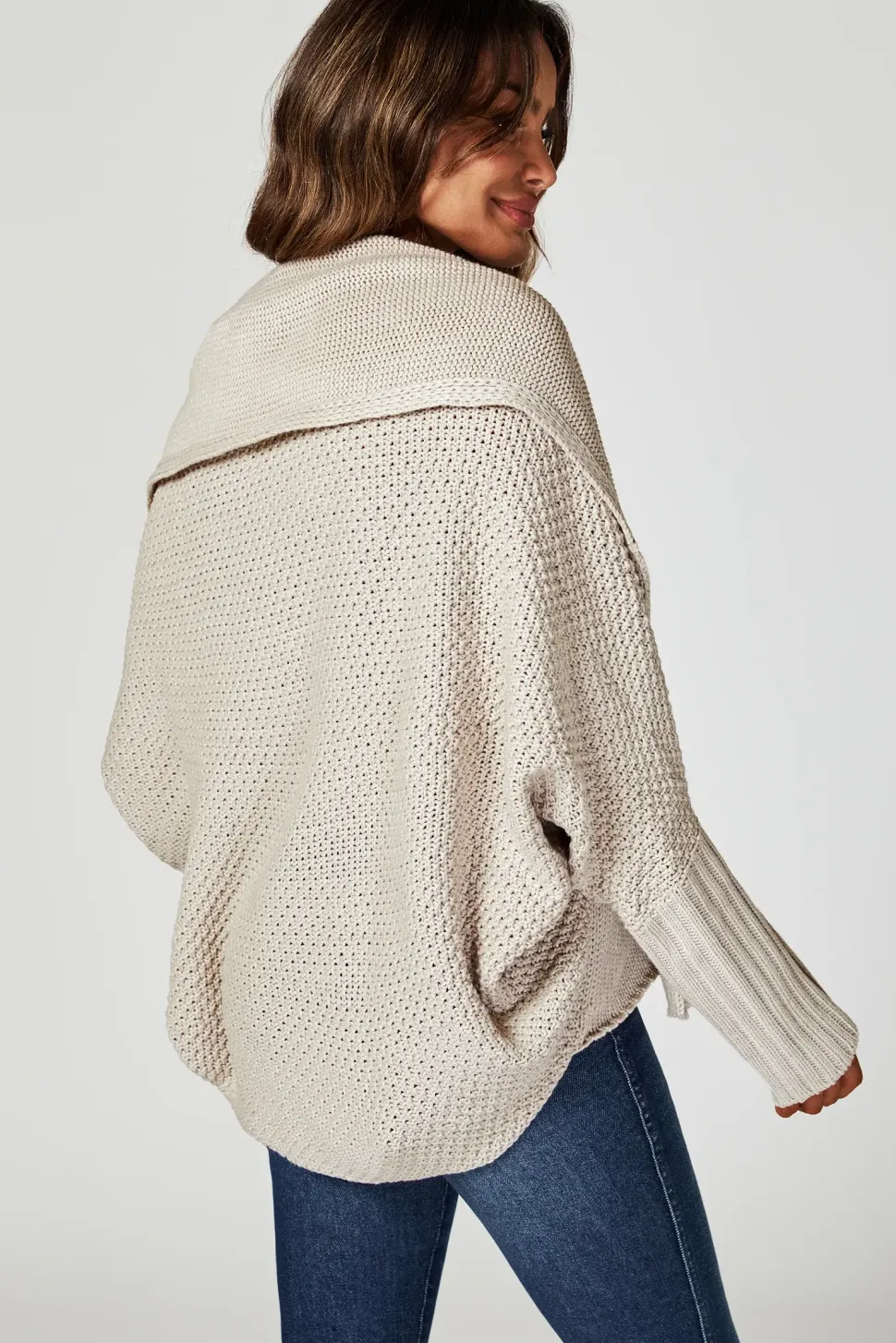 Chunky Pleat Oversized Cardigan In Beige