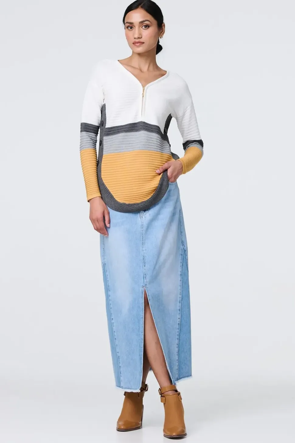 Colour Block Zip Detail V-Neck Jumper