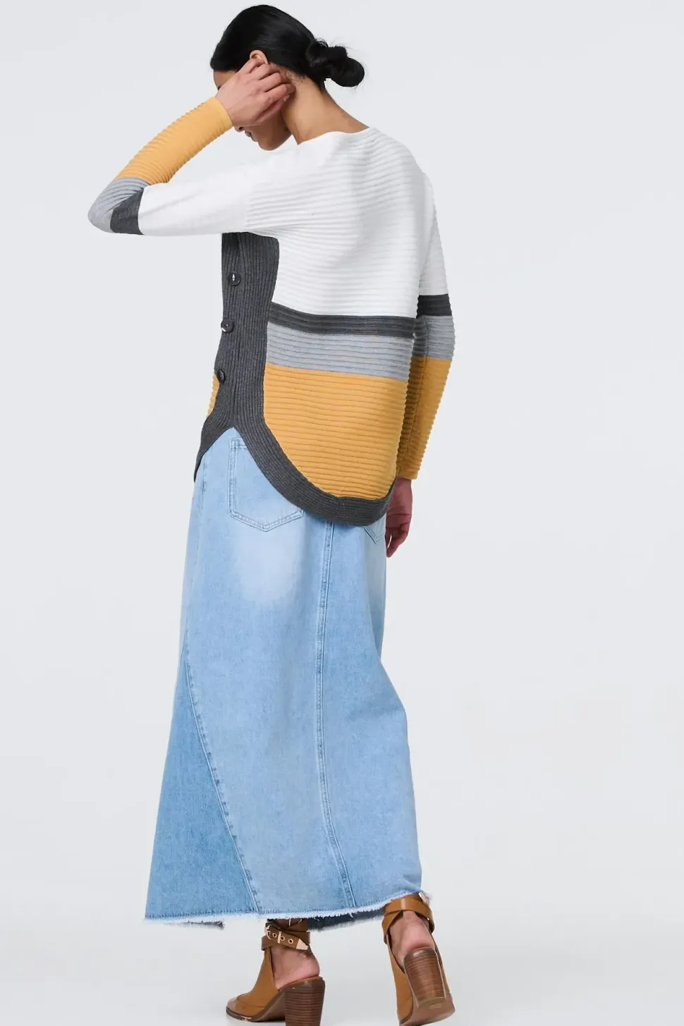 Colour Block Zip Detail V-Neck Jumper