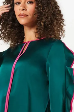 Contrast Cold Shoulder Blouse