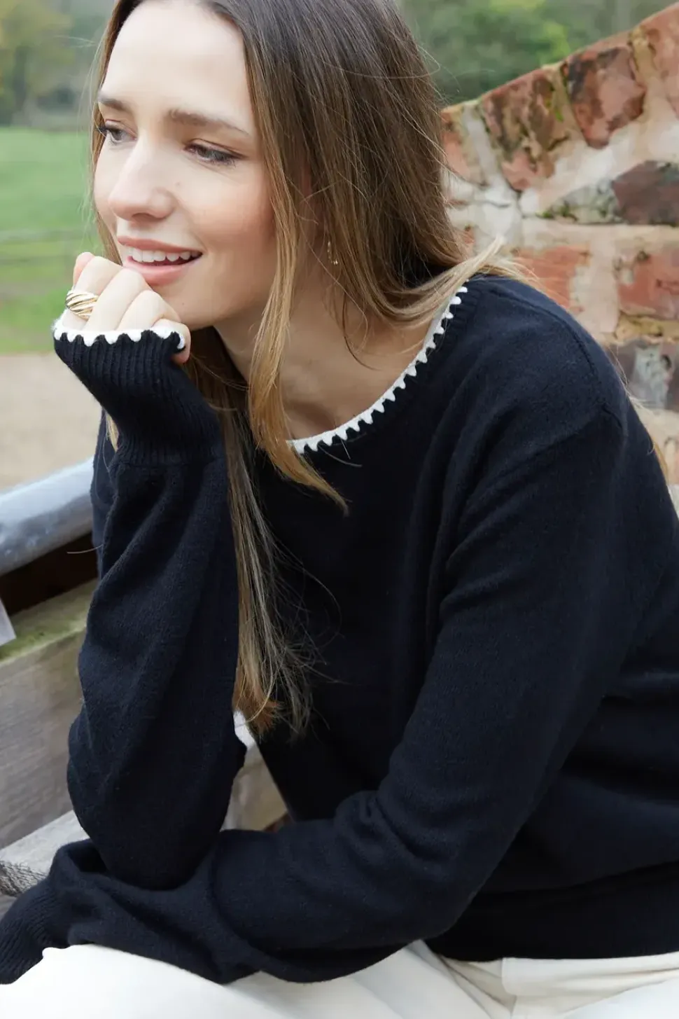 Contrast Edge Balloon Sleeve Knitted Jumper
