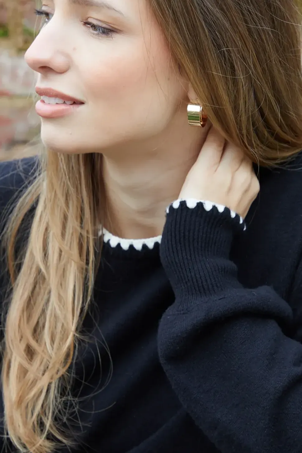 Contrast Edge Balloon Sleeve Knitted Jumper