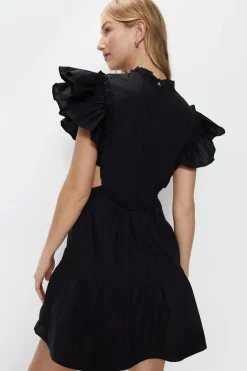 Contrast Embroidery Floral Mini Tunic Dress