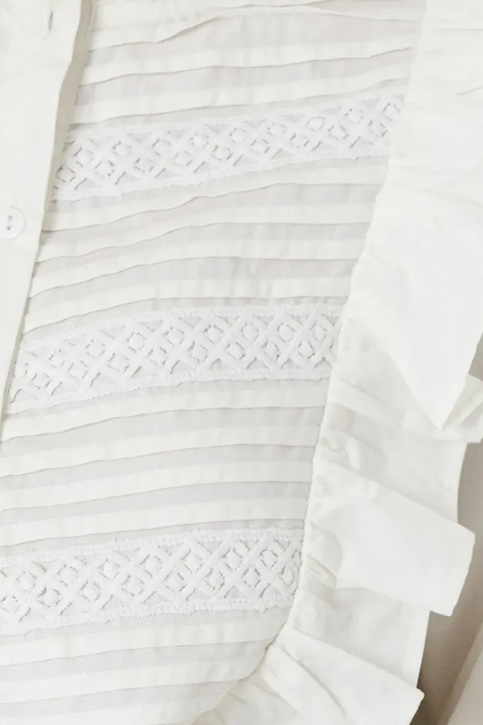 Cotton Poplin Pintuck Lace Trim Button Through Top
