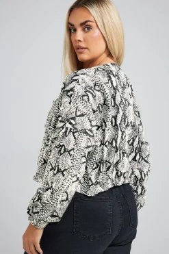 Cropped Denim Jacket