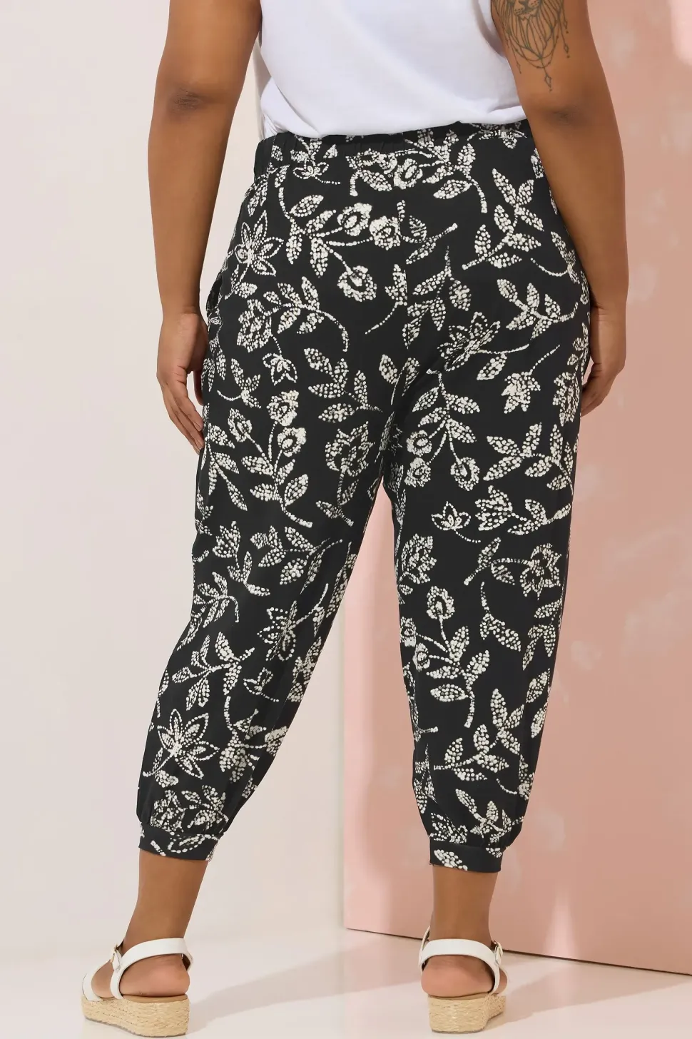 Cropped Harem Trousers