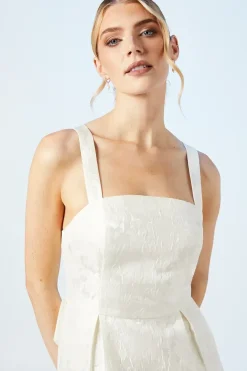Cross Back Column Jacquard Wedding Dress With Bow Detail
