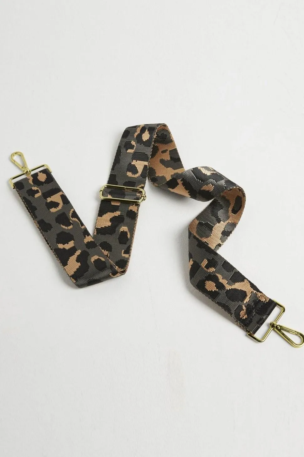Crossbody Bag with Dark Leopard Strap