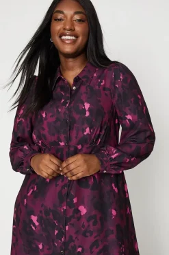 Curve Abstract Shirt Dress