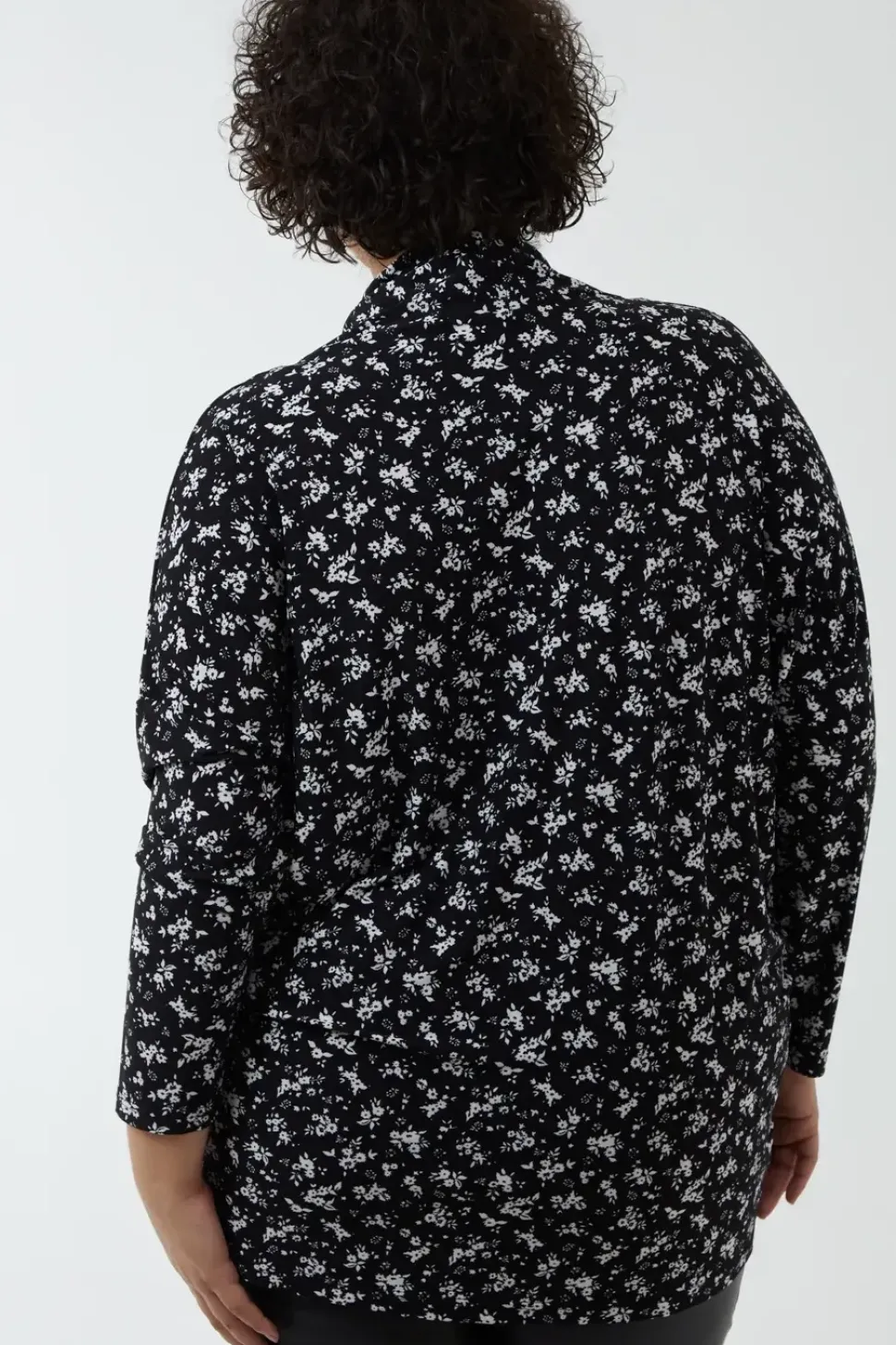 Curve Draped Dip Hem Top