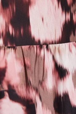 Curve Empire Seam Smock Top Blurred Floral