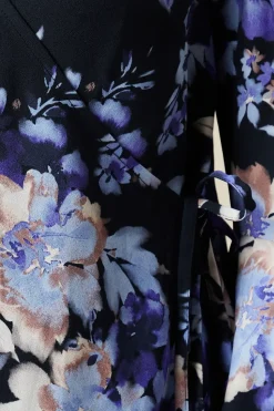 Curve Floral Wrap Top