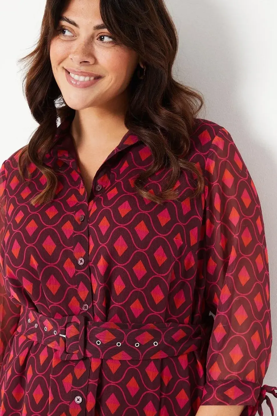 Curve Geo Print Belted Shift Dress